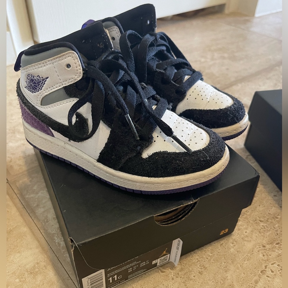 Kids Jordan 1 Mid, 11c, Used, Purple, black, white